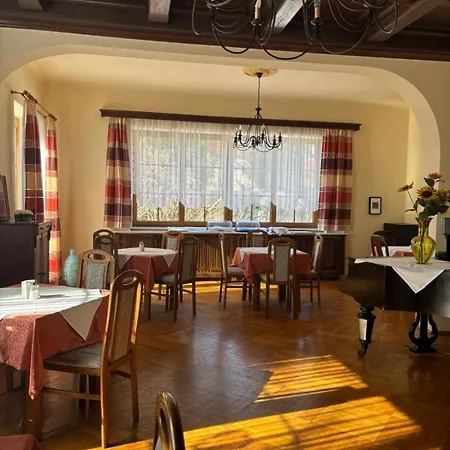 Gaestehaus Steiner B&B *